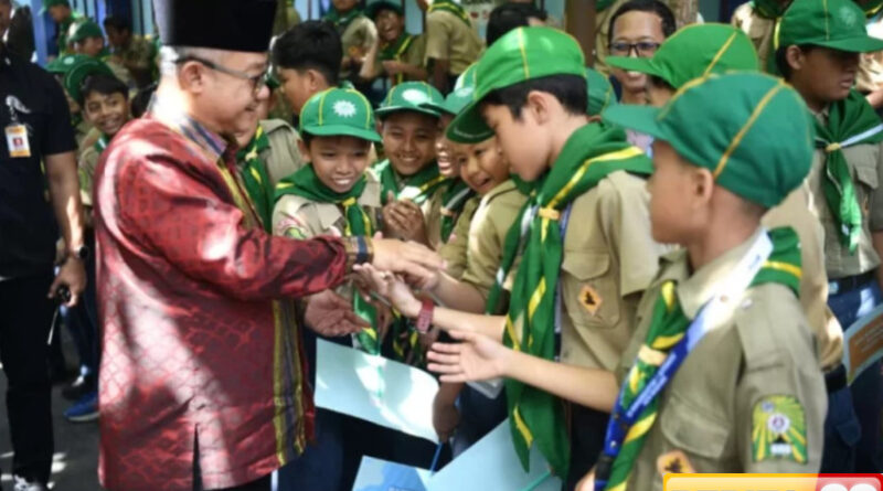 apakah hari pendidikan nasional 2 mei 2025 sekolah libur