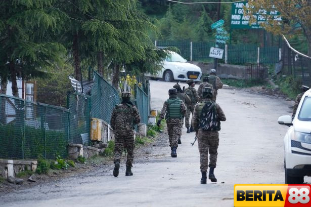 konflik kashmir memanas tentara india dan pakistan saling tembak di perbatasan