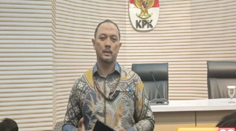 kpk tetapkan tiga tersangka kasus dugaan korupsi dinas pu mempawah