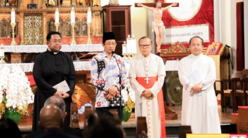 menag ajak jemaat gereja katedral jaga warisan pemikiran paus fransiskus