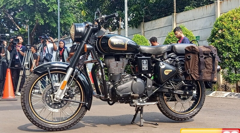 motor royal enfield ridwan kamil yang disita kpk atas nama orang lain