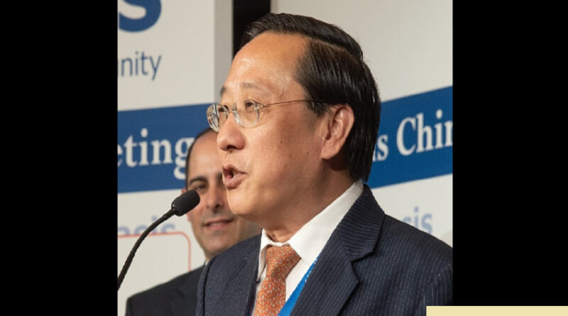profil victor gao analis yang sebut china bisa hidup 5000 tahun lagi meski ditekan as