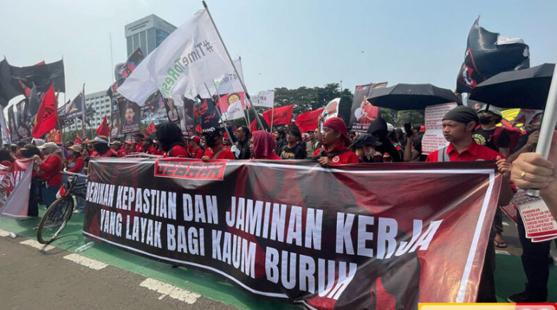 18 poin tuntutan buruh saat may day 2025 stop badai phk