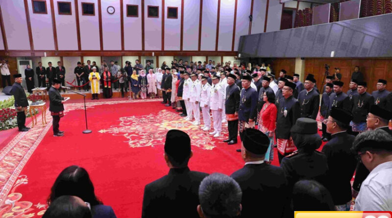 4 asn jakarta langgar rabu naik transportasi umum pramono dibina serius atau dibinasakan