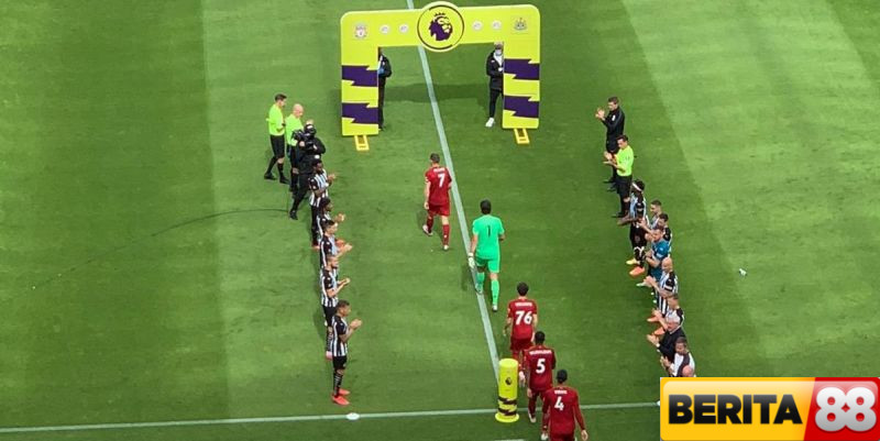 arsenal siap beri guard of honour untuk liverpool laga perpisahan trent alexander arnold