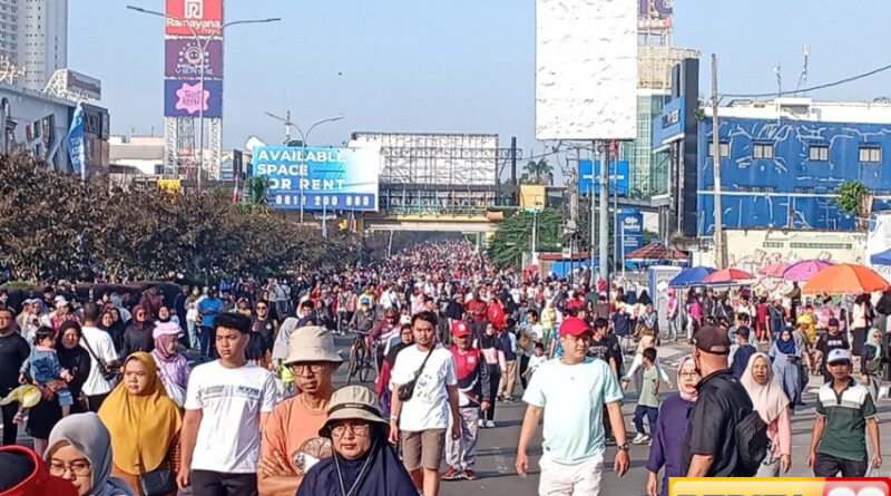 car free day depok diperluas ambulans masih bisa melintas toilet portabel minim