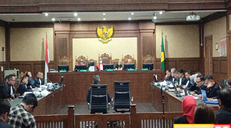 di persidangan penyelidik kpk hasto aktor intelektual suap paw harun masiku