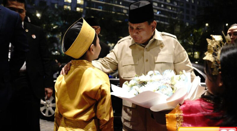 hari ini prabowo hadiri ktt asean dan gelar pertemuan bilateral di malaysia