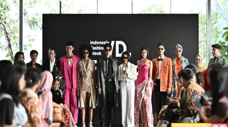 kemenparekraf dukung indonesia fashion week 2025 usung tema ronakultura jakarta