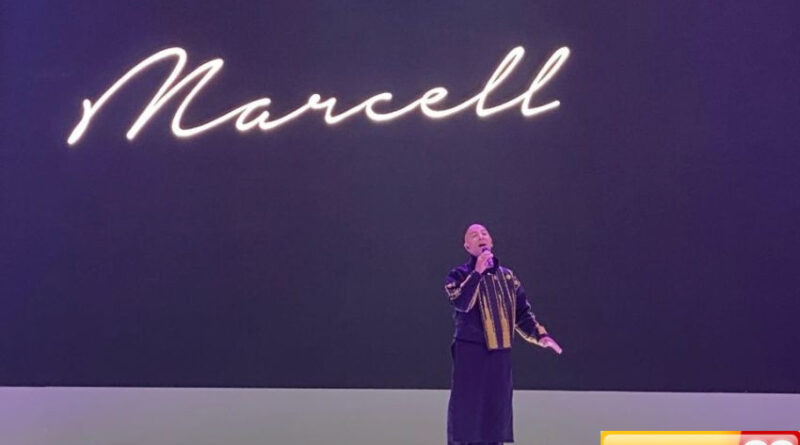 marcell siahaan memukau di ifw 2025 bawakan lagu romantis dalam balutan wastra konawe utara