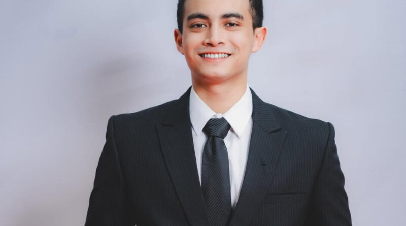 pendidikan mentereng omara esteghlal aktor berbakat yang juga pacar prilly latuconsina