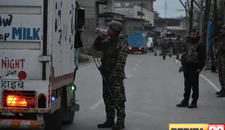 pm pakistan sebut serangan india pengecut dan tanpa alasan