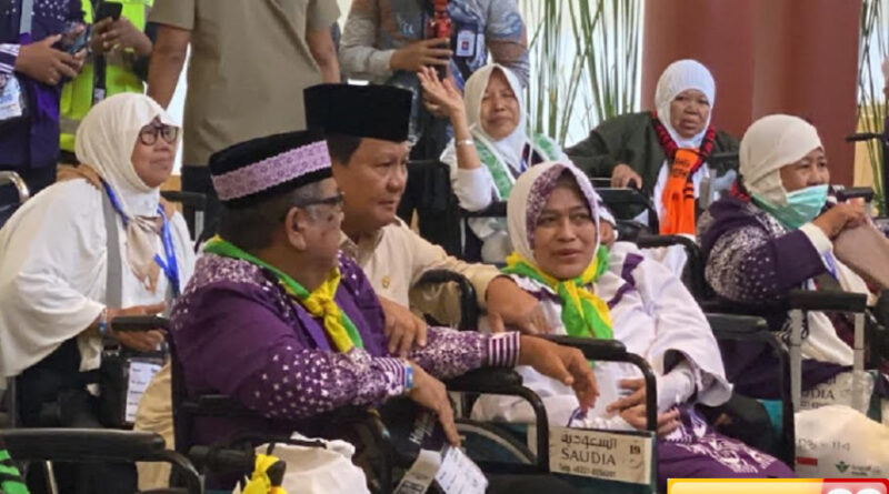 prabowo minta garuda indonesia turunkan lagi biaya penerbangan haji kita harus yang termurah