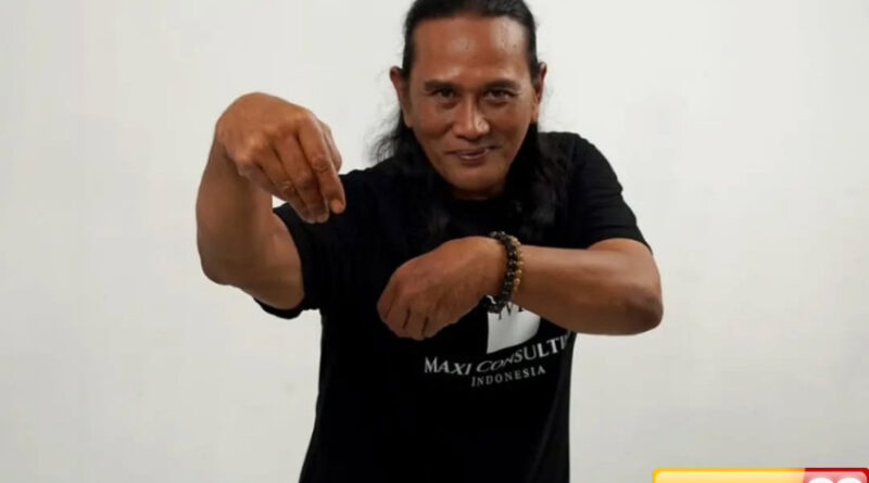 profil ken ken pemeran wiro sableng yang banting setir jadi petani di gunung gede