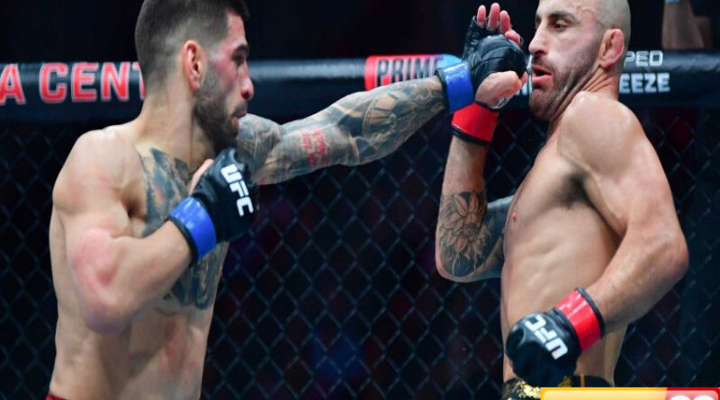 teknik gulat dan tinju ilia topuria hancurkan islam makhachev