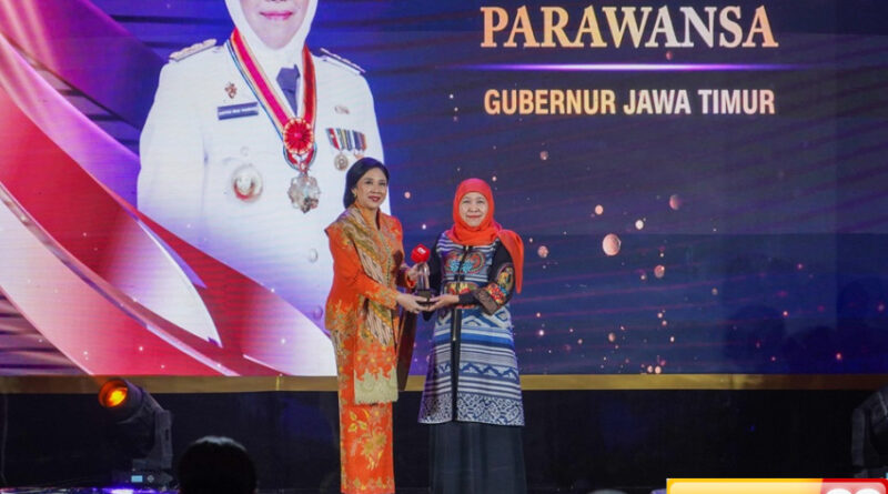 wali kota kediri khofifah pemimpin perempuan inspiratif masyarakat jatim