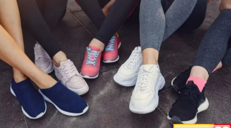 10 rekomendasi sepatu nike untuk wanita yang nyaman digunakan sehari hari