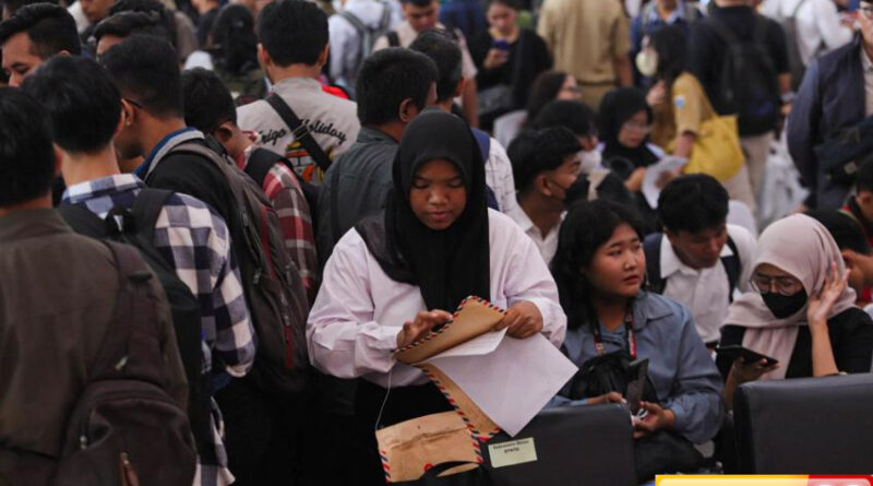 imf sebut pengangguran di indonesia tembus 5 istana justru turun