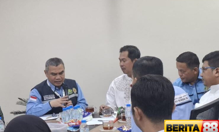 irjen kemenag apresiasi wamenhaj saudi bukti penyelenggaraan haji 2025 sukses
