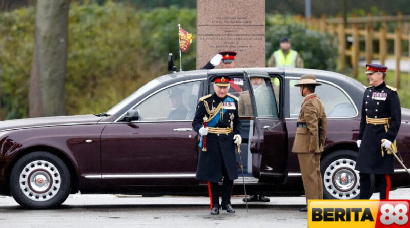 keistimewaan rolls royce cullinan milik raja charles yang paling mencolok