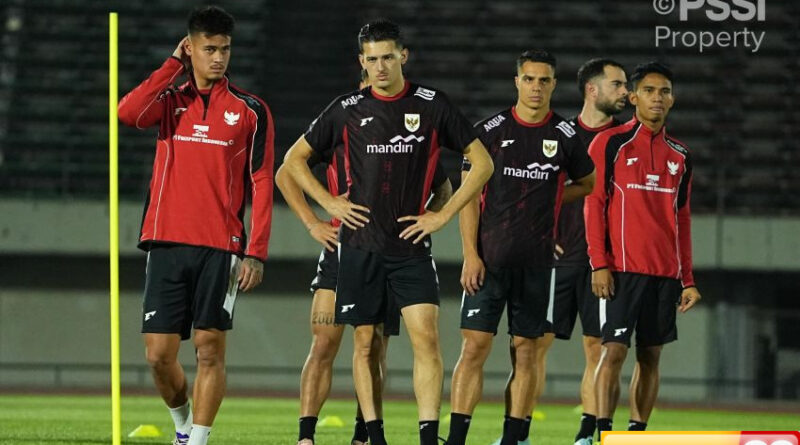 latihan perdana timnas indonesia di jepang apa target patrick kluivert di osaka