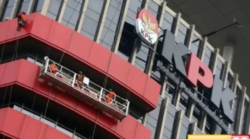 periksa 2 stafsus menaker terkait pemerasan tka kpk dalami aliran dana