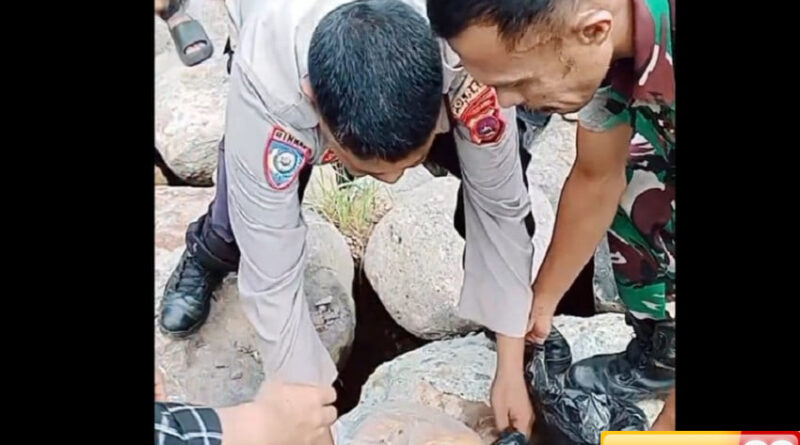 potongan paha manusia kembali ditemukan di sungai batang anai diduga milik korban mutilasi