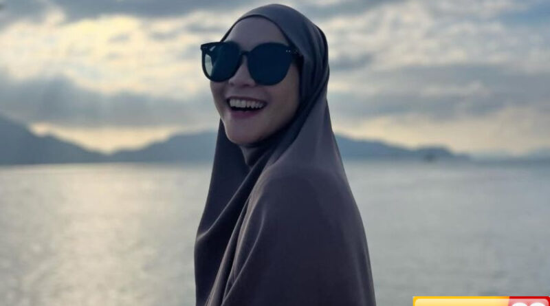 zaskia adya mecca digerebek intel mesir saat global march to gaza hp diperiksa hingga dibuntuti