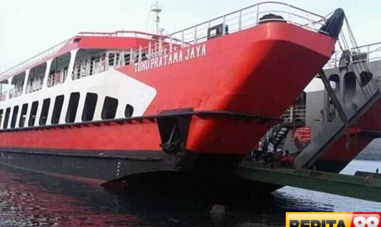 angin kencang dan arus kuat jadi tantangan evakuasi korban kmp tunu pratama jaya