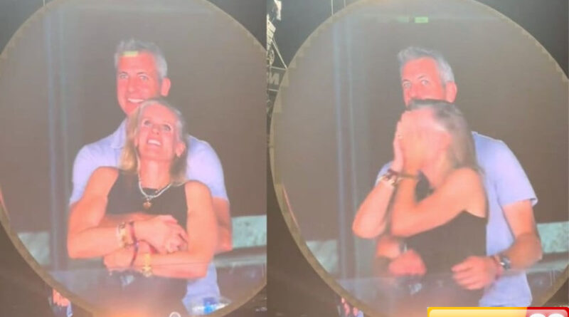 astronomer selidiki perselingkuhan ceo andy byron dan kristin cabot di konser coldplay
