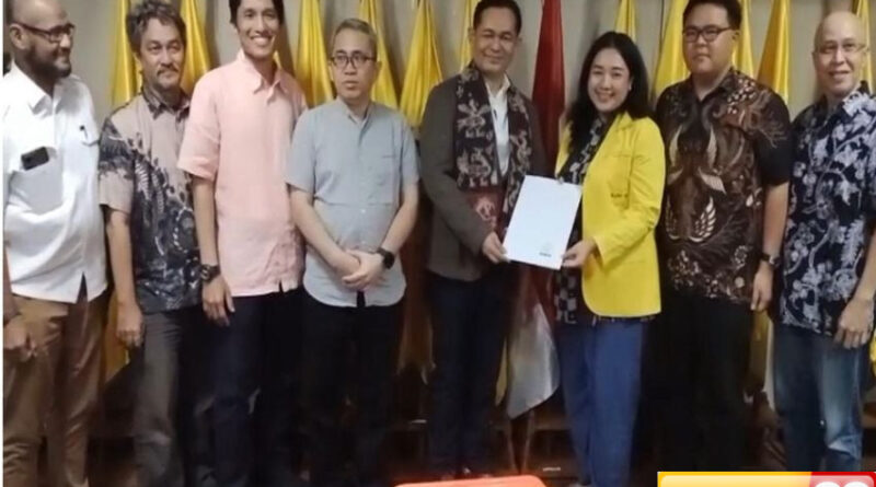boni hargens berkomitmen jadikan iluni ui laboratorium gagasan