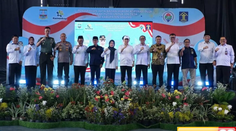 bupati serang berikan akta 326 kopdes merah putih hingga jadi percontohan nasional