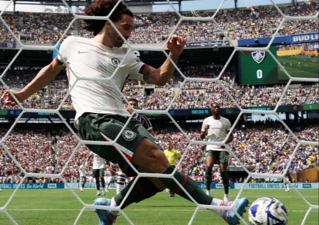 chelsea tembus final piala dunia antarklub 2025 usai bungkam fluminense 2 0