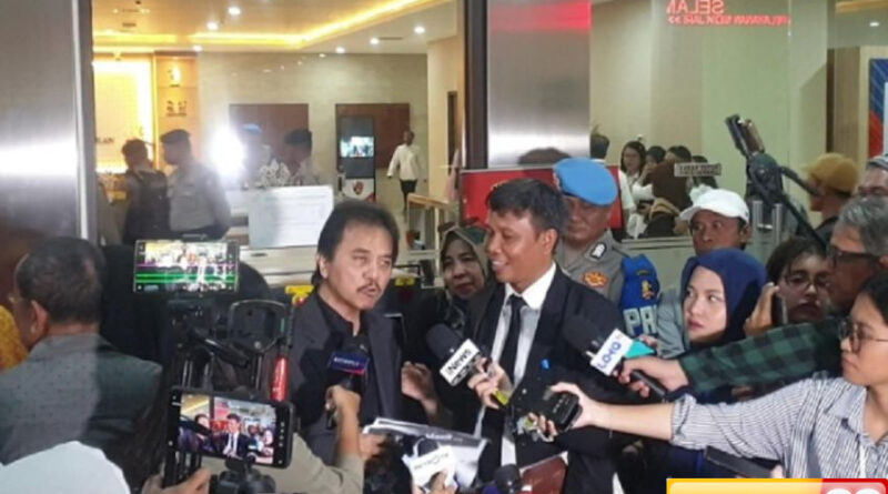 hasil uji ela roy suryo tuding ijazah jokowi 999 persen palsu