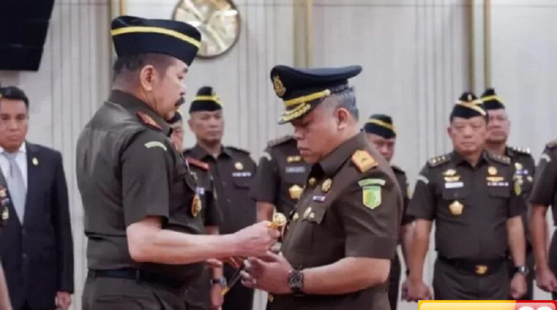 jaksa agung tunjuk kapuspenkum harli siregar jadi kajati sumut abdul qohar kajati sulteng