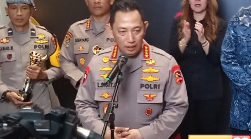 kapolri perintahkan polisi contoh semangat hoegeng berubah atau ditertibkan