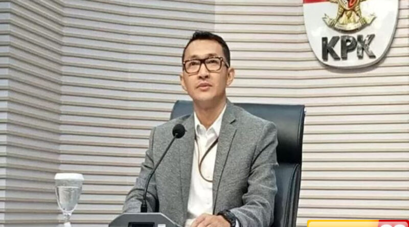 kpk umumkan 4 tersangka kasus pengadaan katalis di pertamina