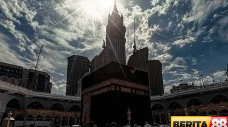 matahari tepat di atas kakbah 15 16 juli 2025 ayo cek arah kiblat