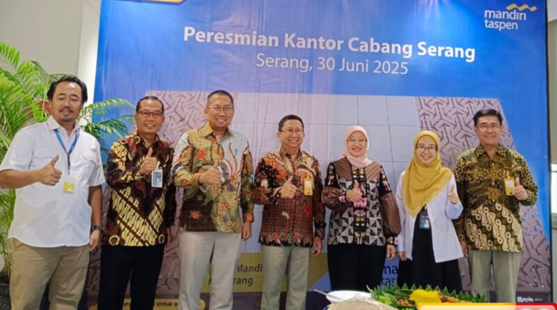 perkuat layanan nasabah bank mandiri taspen resmikan kantor cabang baru di serang