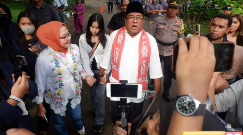 rano karno dijadwalkan takziah ke rumah korban kebakaran tebet pagi ini