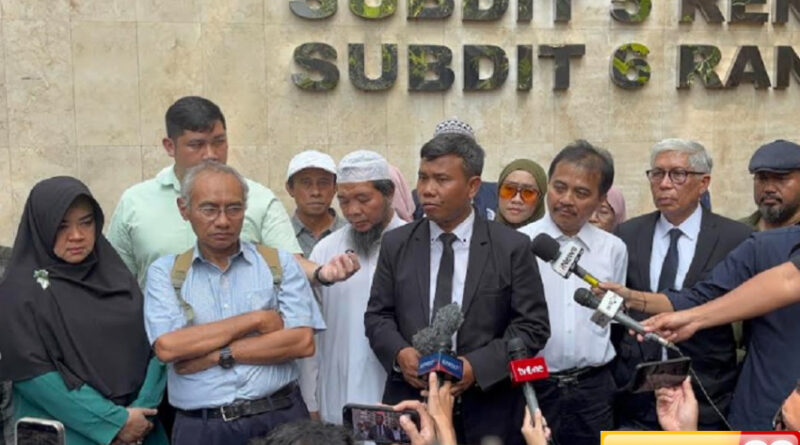 roy suryo cs ajukan gelar perkara khusus soal ijazah jokowi ke polda metro jaya