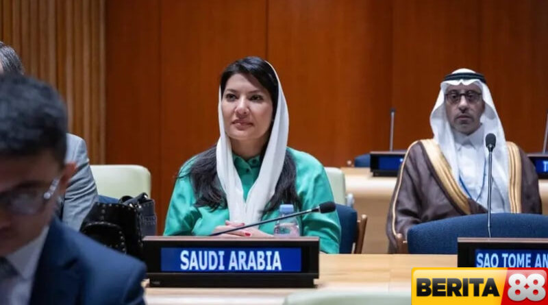 siapa putri reema cucu mendiang raja faisal saudi yang menyatakan solusi 2 negara untuk akhiri perang gaza