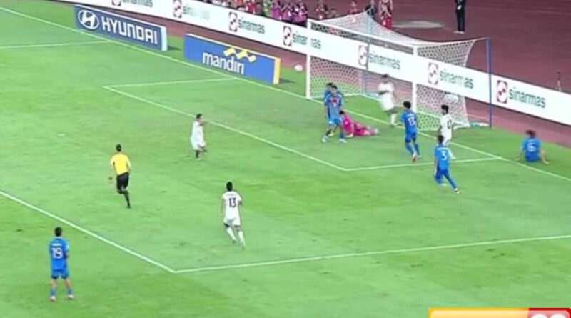 timnas indonesia u 23 vs filipina u 23 sundulan rosquillo jadi pembeda di babak pertama garuda muda unggul 1 0