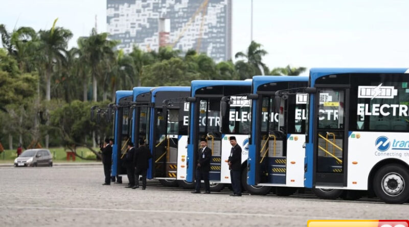 daftar lengkap komisaris transjakarta setelah masuknya johan budi dan zudan arif fakrulloh