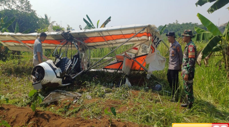 ini penjelasan tni au terkait jatuhnya pesawat di bogor yang menewaskan marsma fajar adriyanto