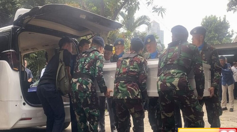 jenazah marsma tni fajar adriyanto tiba di rumah duka pancoran