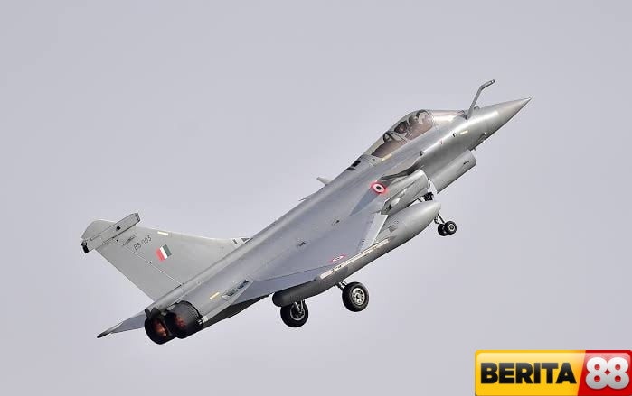 pakistan bantah klaim india yang tembak jatuh 6 jet tempur selama perang 4 hari