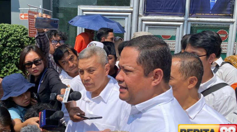 pengacara tom lembong harap keppres abolisi terbit secepatnya hari ini