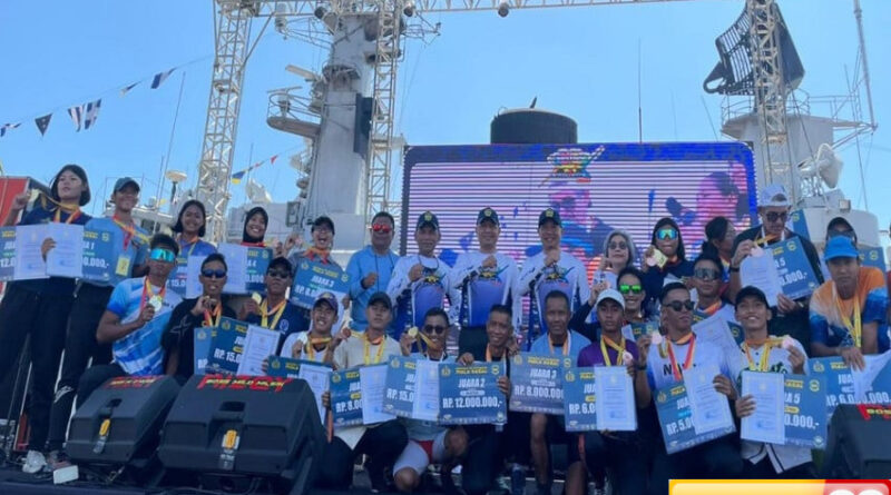 prajurit marinir menangi lomba renang selat madura piala ksal 2025 1