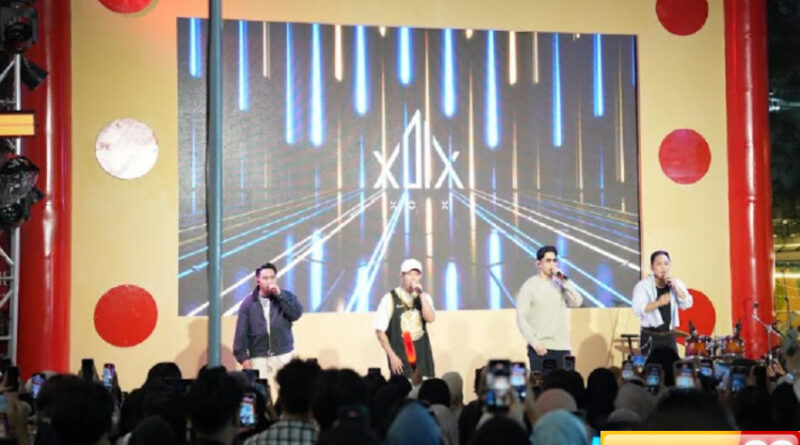 ratusan anak muda larut dalam keseruan k pop up di cihampelas walk bandung 1